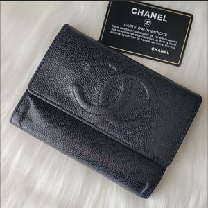 Chanel Black Caviar Leather CC Logo
Trifold Wallet